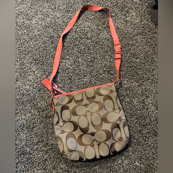 Coach Cross Body Purse - Picture 2 of 3